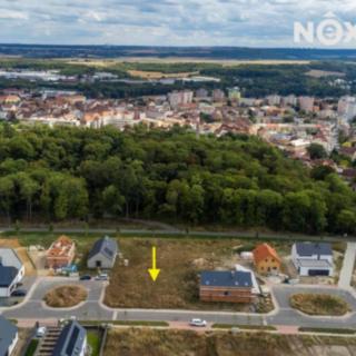 Prodej stavební parcely 1 156 m² Slaný