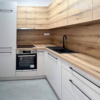 Pronájem bytu 2+1 42 m² Žirovnice, Havlíčkovo náměstí