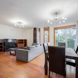 Pronájem bytu 3+kk 107 m² Praha