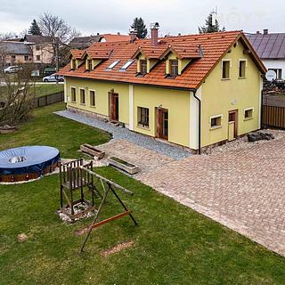 Prodej rodinného domu 230 m&sup2; Stará Paka