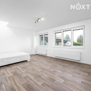 Pronájem bytu 1+kk, garsoniery 45 m² Praha