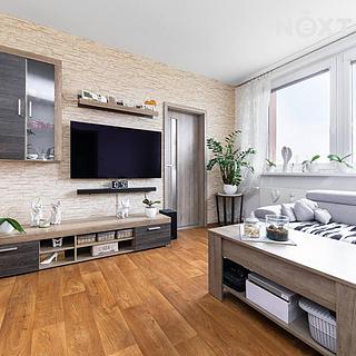 Prodej bytu 2+1 44 m² Hodonín, Očovská