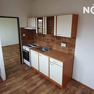 Pronájem bytu 1+1 36 m² Most, Hutnická