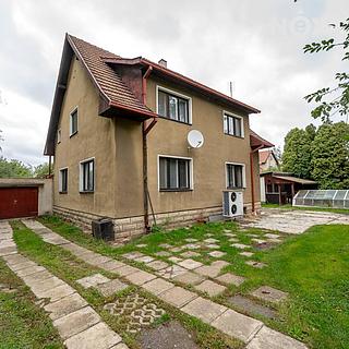 Prodej rodinného domu 230 m² Lužec nad Vltavou, Mělnická