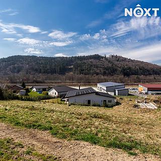 Prodej stavební parcely 1078 m&sup2; Vsetín