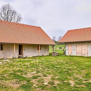 Prodej stavební parcely, 8407m&sup2;