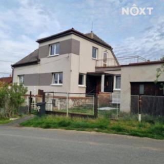 Prodej rodinného domu 230 m² Hůrky