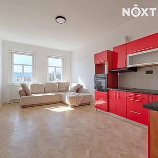 Pronájem bytu 3+kk 57 m&sup2; Dvůr Králové nad Labem