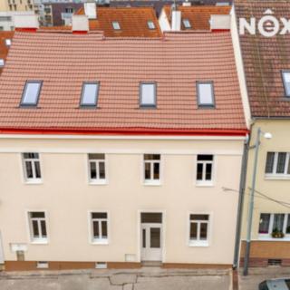 Prodej bytu 1+1 87 m² Praha Žižkov, Na mokřině