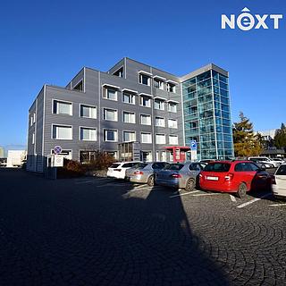 Pronájem kanceláře 136 m² Kladno