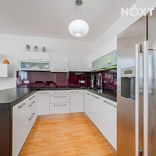 Pronájem bytu 3+kk 95 m² Praha Zličín, Míšovická