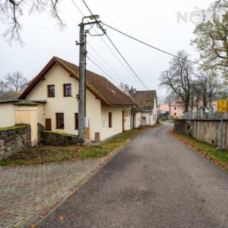 Prodej rodinného domu 220 m² Petrovice u Sušice