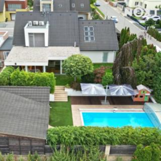 Prodej rodinného domu 382 m² Moravany, V Jámách