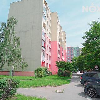 Prodej bytu 2+1 64 m² Praha Černý Most, Vlčkova