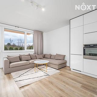 Pronájem bytu 3+kk 67 m&sup2; Praha