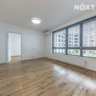 Pronájem bytu 2+kk 45 m² Praha
