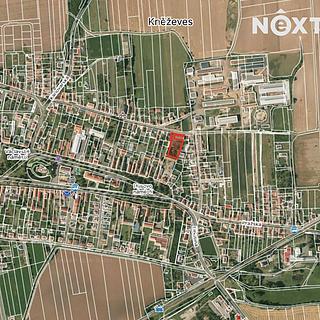 Prodej komerčního pozemku 2 533 m² Kněževes