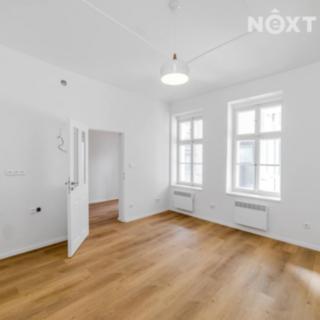 Prodej bytu 1+kk, garsoniery 39 m² Praha