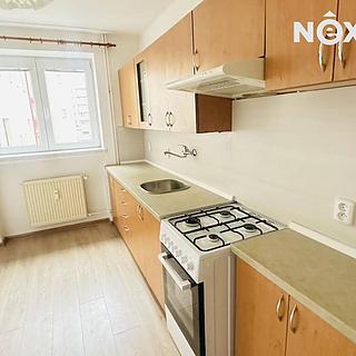 Pronájem bytu 2+1 55 m&sup2; Pardubice