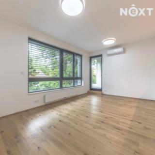 Pronájem bytu 2+kk 48 m² Praha