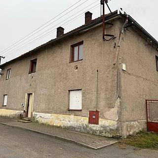 Prodej rodinného domu 250 m² Hrochův Týnec