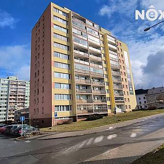 Prodej bytu 1+kk, garsoniery 33 m&sup2; Kladno