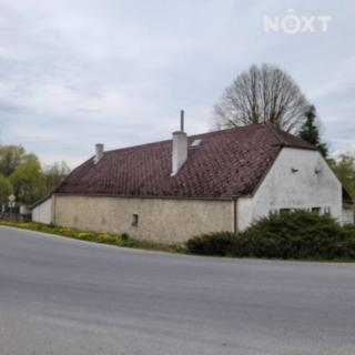 Prodej rodinného domu 200 m² Krty-Hradec