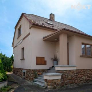 Prodej rodinného domu 142 m² Zahájí