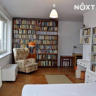 Pronájem bytu 2+1 86 m&sup2; Praha