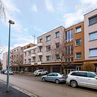 Pronájem bytu 3+kk 82 m&sup2; Praha