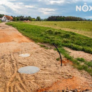 Prodej stavební parcely 978 m² Semín