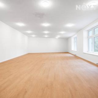 Pronájem ostatního komerčního prostoru 137 m² Třebíč Borovina, Libušino údolí