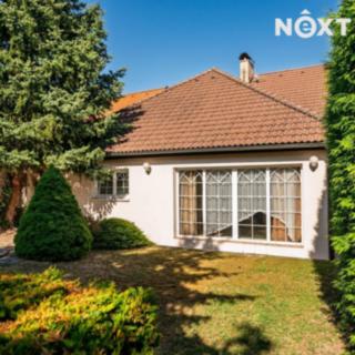 Prodej rodinného domu 276 m² Mochov