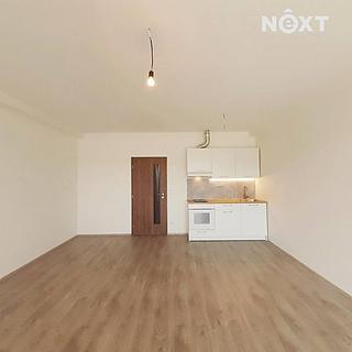 Pronájem bytu 1+kk a garsoniéry 47 m² Beroun Beroun-Město, Nepilova