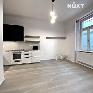 Pronájem bytu 2+kk 44 m&sup2; Praha
