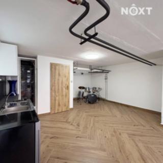 Prodej garáže 35 m² Praha