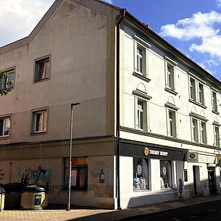 Pronájem obchodu 70 m² Lovosice, Tovární