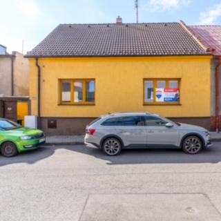Prodej rodinného domu 101 m² Kladno