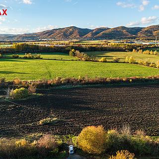 Prodej zemědělské půdy 2 561 m² Chabařovice