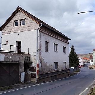 Prodej rodinného domu 140 m² Velké Žernoseky