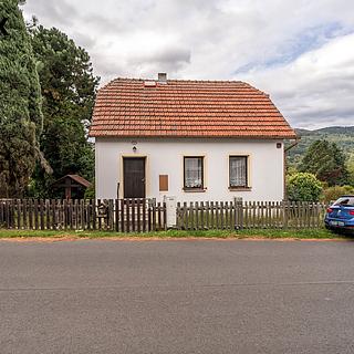 Prodej rodinného domu 60 m² Okounov