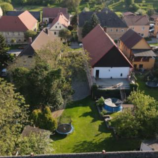 Prodej rodinného domu 495 m² Chotiněves