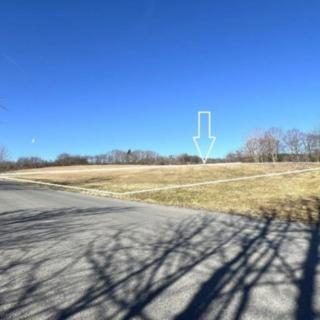 Prodej stavební parcely 4 631 m² Stráž