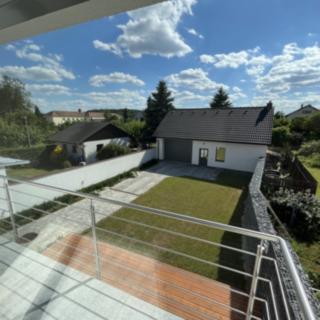 Pronájem rodinného domu 290 m² Křižanov