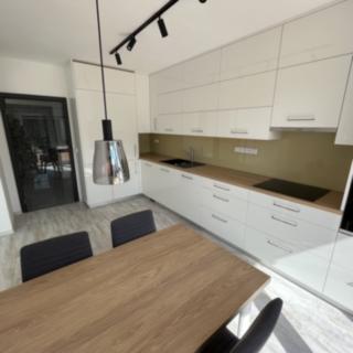 Pronájem rodinného domu 290 m² Křižanov