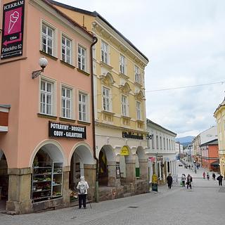 Pronájem kanceláře 45 m² Trutnov, Horská