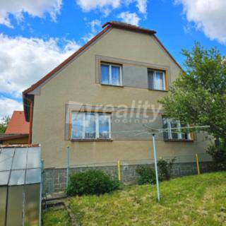 Prodej rodinného domu 213 m² Mrákotín