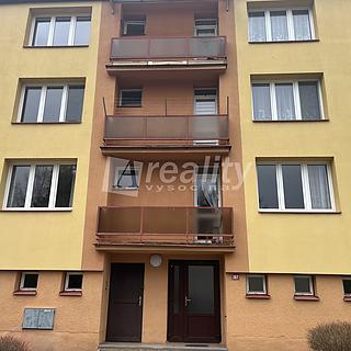 Prodej bytu 3+1 75 m&sup2; Černovice