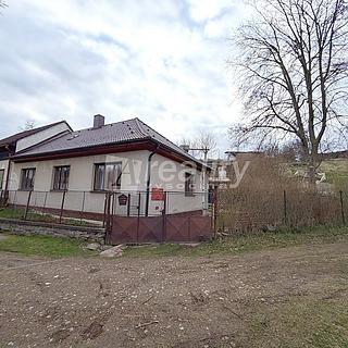 Prodej rodinného domu 68 m&sup2; Kněžice