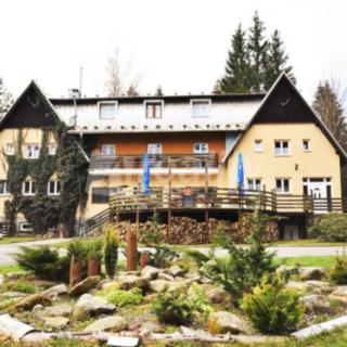 Prodej hotelu, penzionu 13315 m² Sněžné